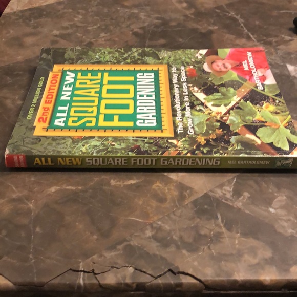 Second Edition, All New Square Foot Gardening Book - Picture 5 of 6
